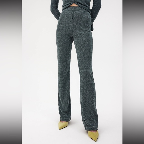 Extra Long Rib Knit Pants - Picture 2 of 7